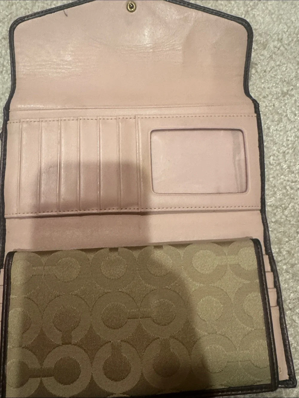 Coach wallet beige